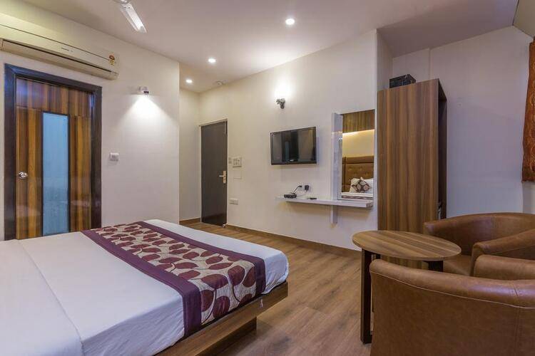 Rupam Hotel