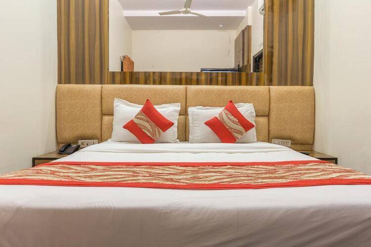 Rupam Hotel