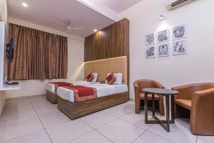Rupam Hotel