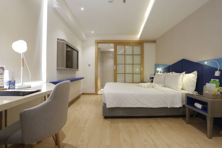Les Cham Hotel