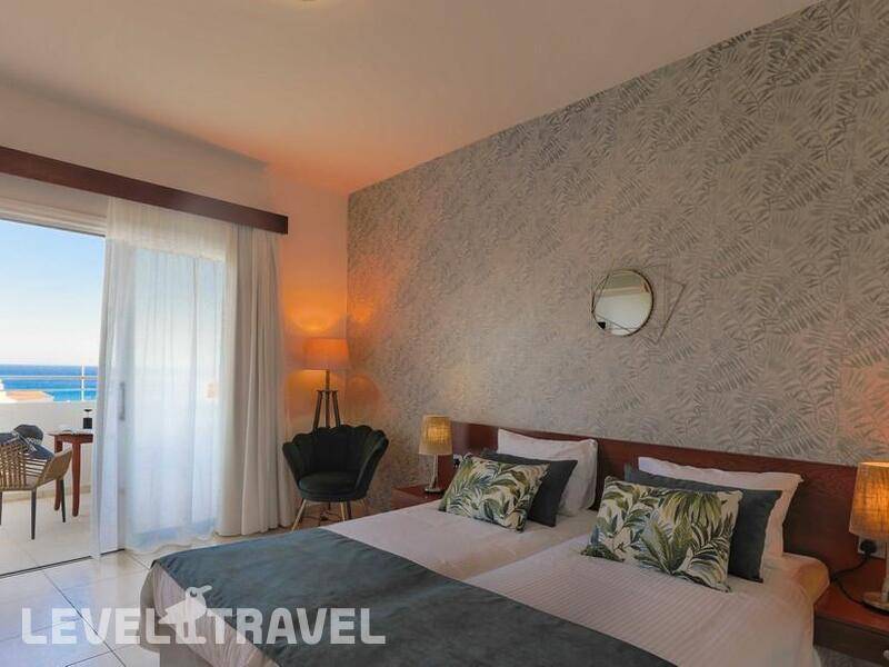 Фотография Cavo Zoe
