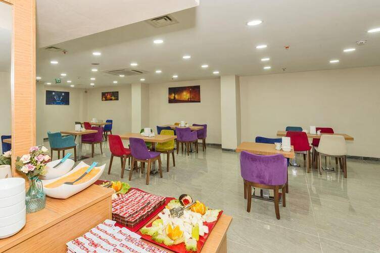 Grand Palace Hotel