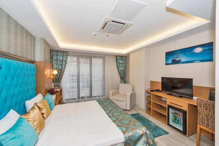 Grand Palace Hotel