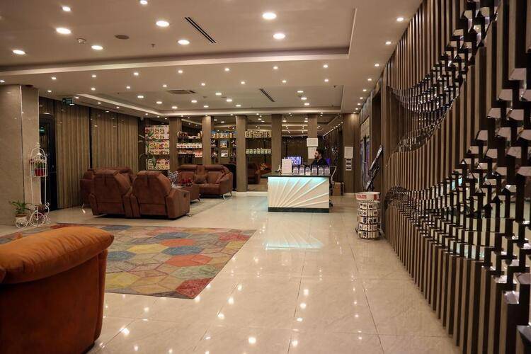 Grand Palace Hotel
