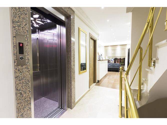 Zendy Suite Hotel