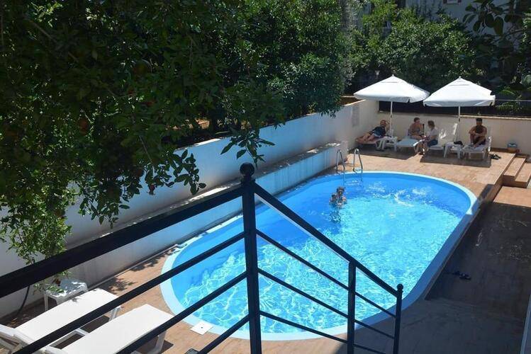 Mic Royal Hotel