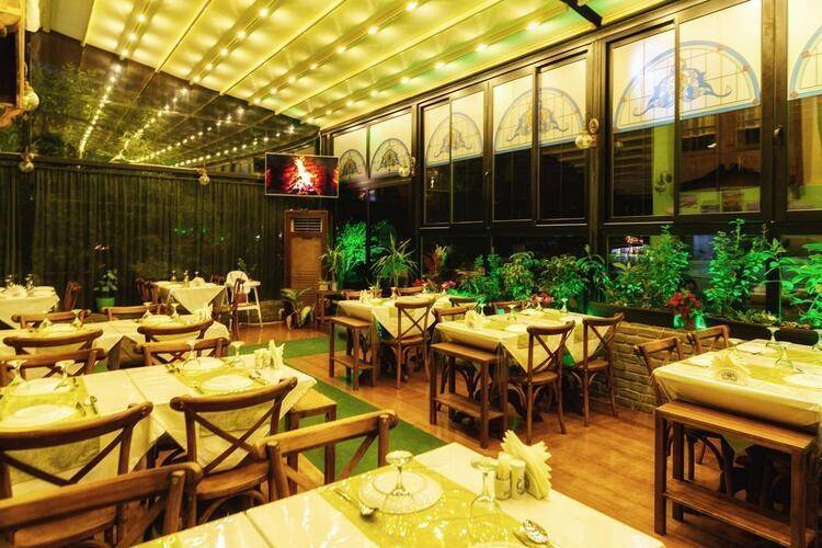 Mic Royal Hotel