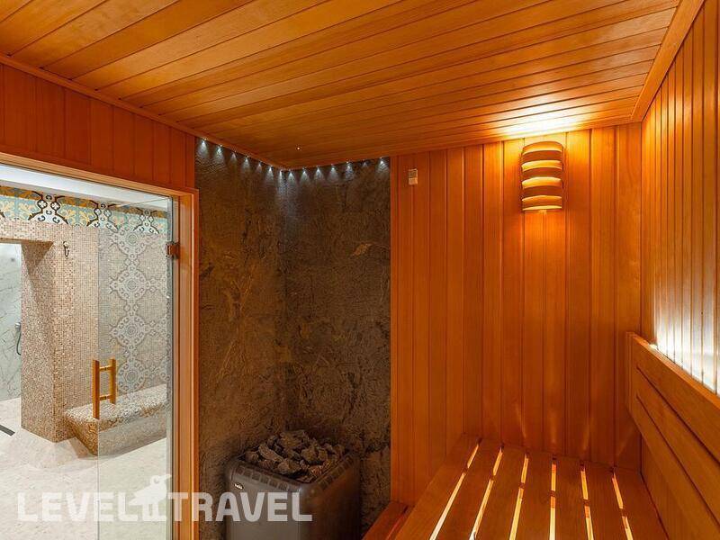 Фотография Мадам Эль