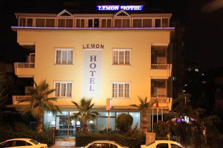 Lemon Hotel