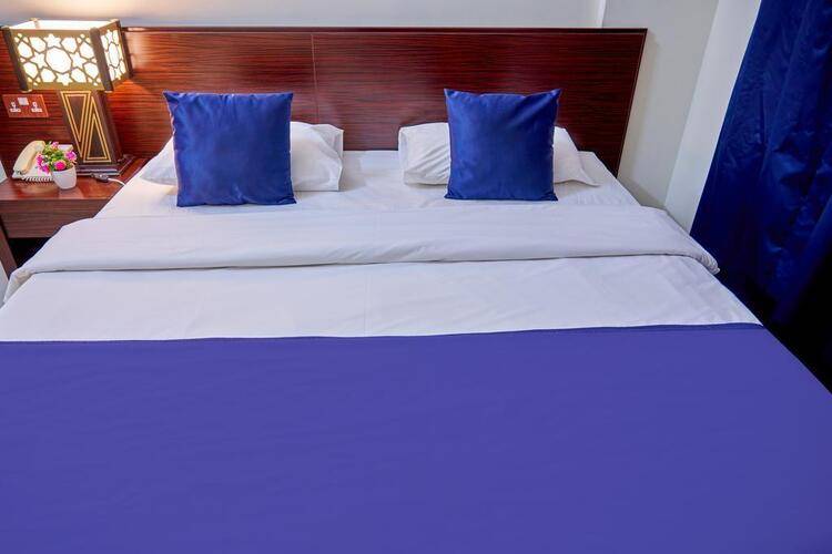 Grand Square Hotel