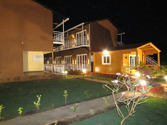 Arambol Lake Resort