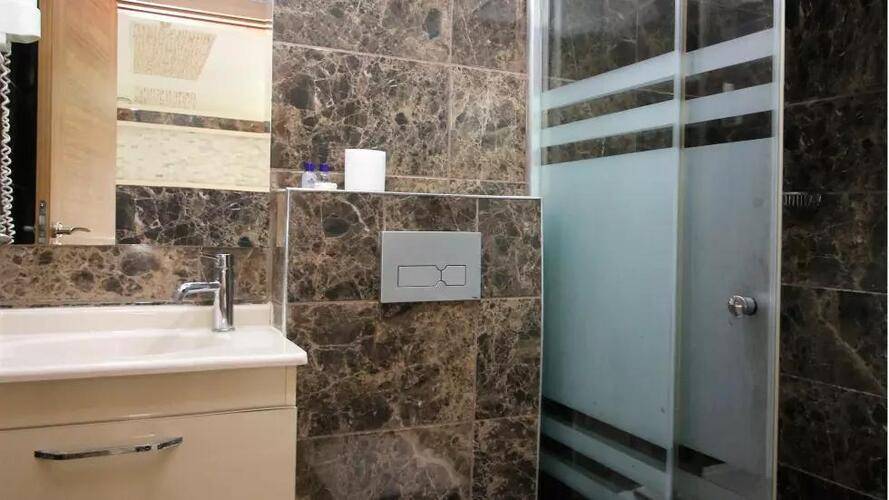 Behram Hotel
