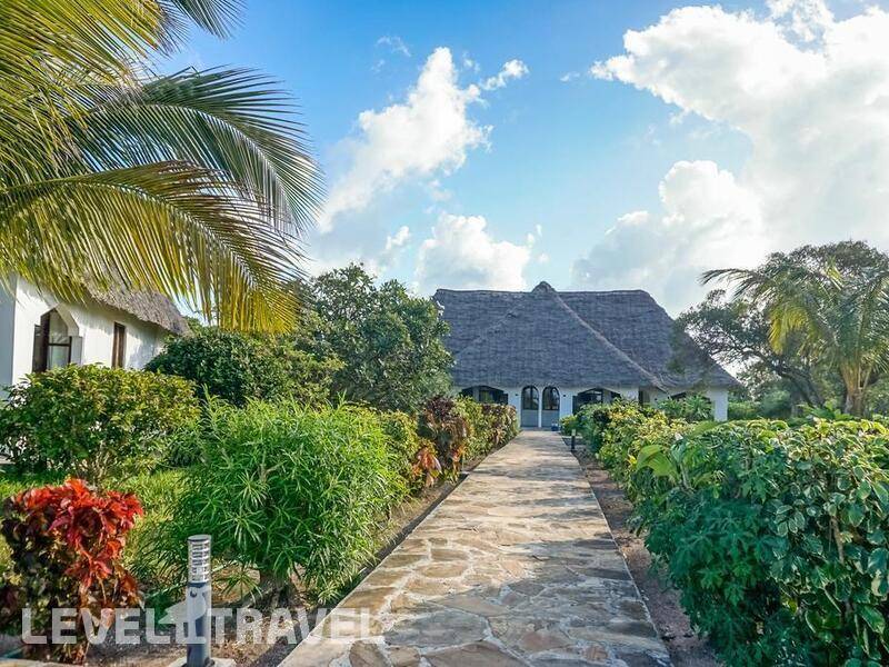Фотография Pearl Beach Resort And Spa Michamwi