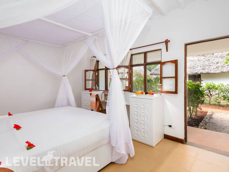 Фотография Sandies Baobab Beach Resort