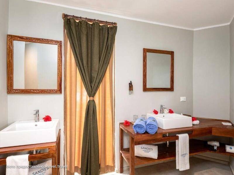 Фотография Sandies Baobab Beach Resort
