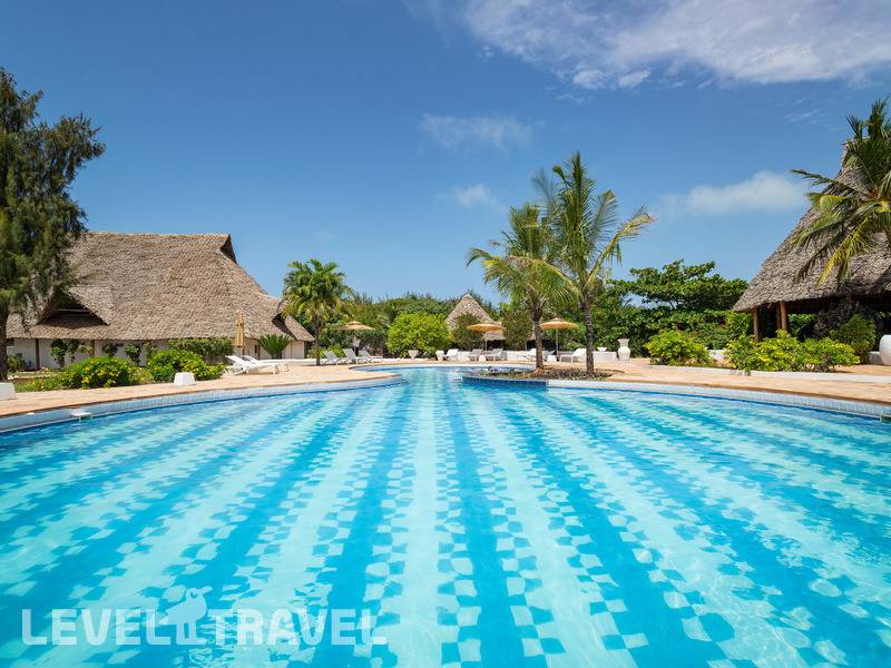 Фотография Sandies Baobab Beach Resort