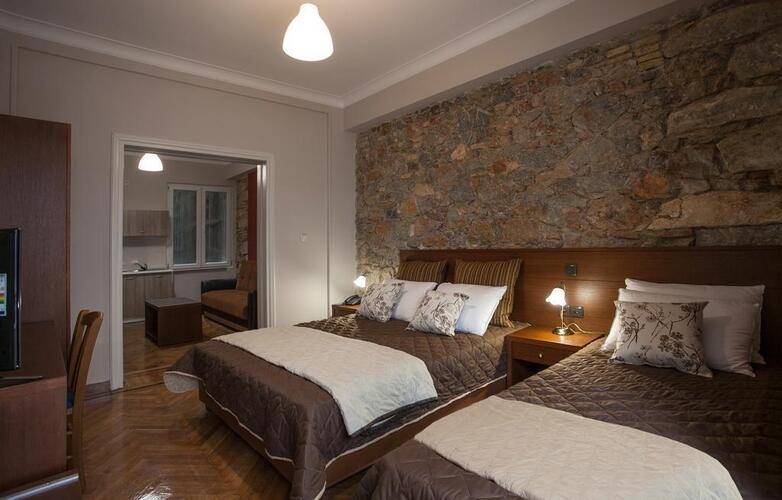 Ambrosia Suites & Aparts