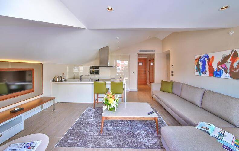 Tzl Suites
