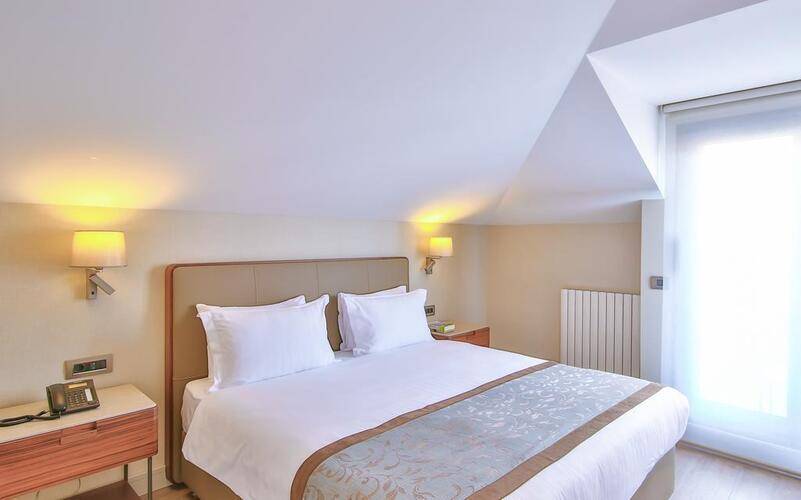 Tzl Suites