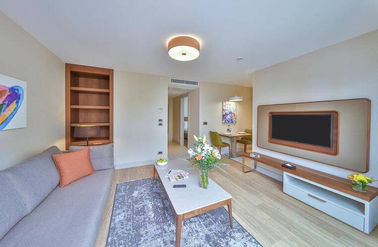 Tzl Suites