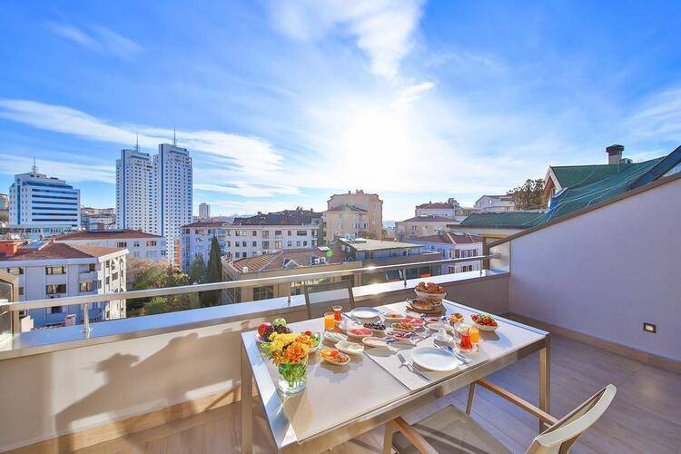 Tzl Suites