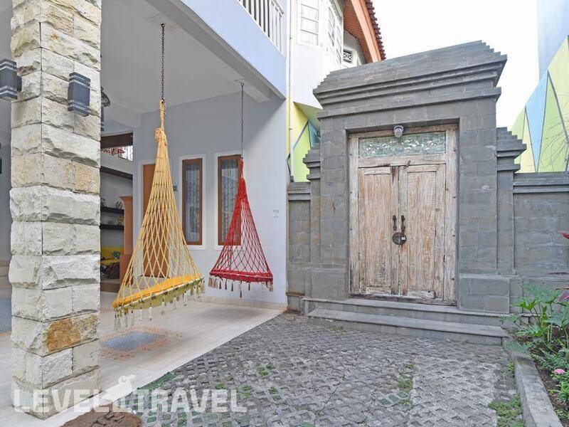 Фотография Reddoorz Plus Mahendradatta Denpasar
