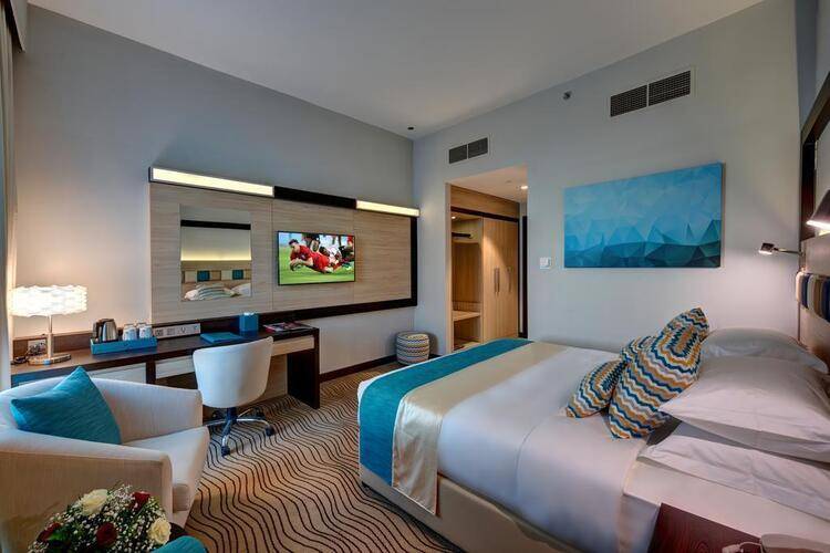 City Avenue Hotel