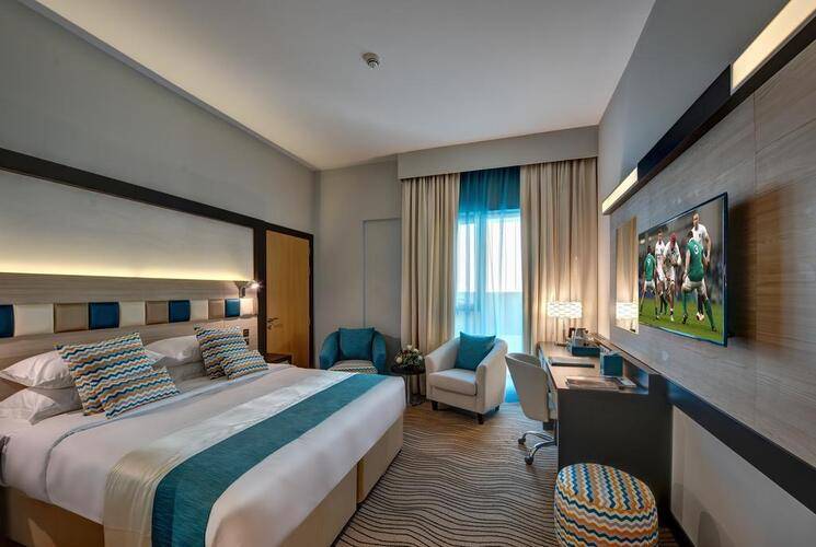 City Avenue Hotel