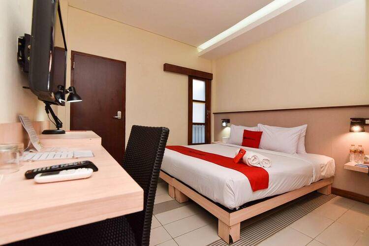 Reddoorz Near Legian Street