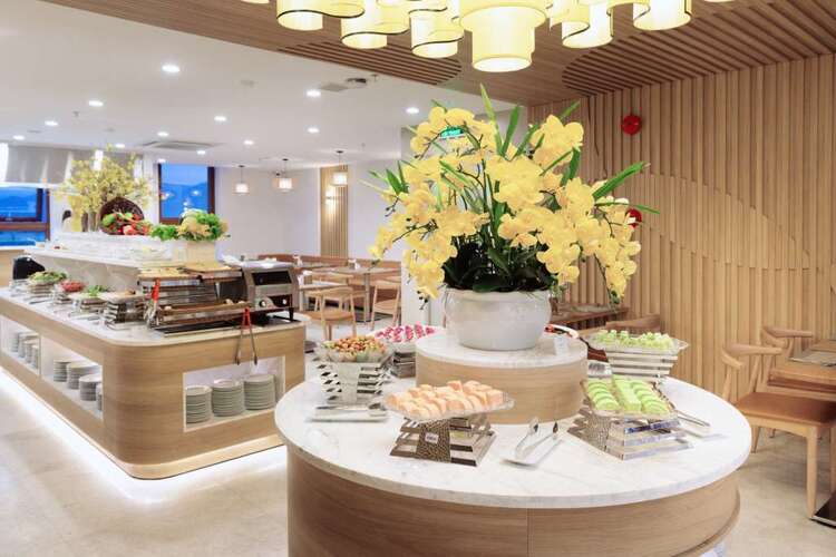 Sun Kiss Hotel
