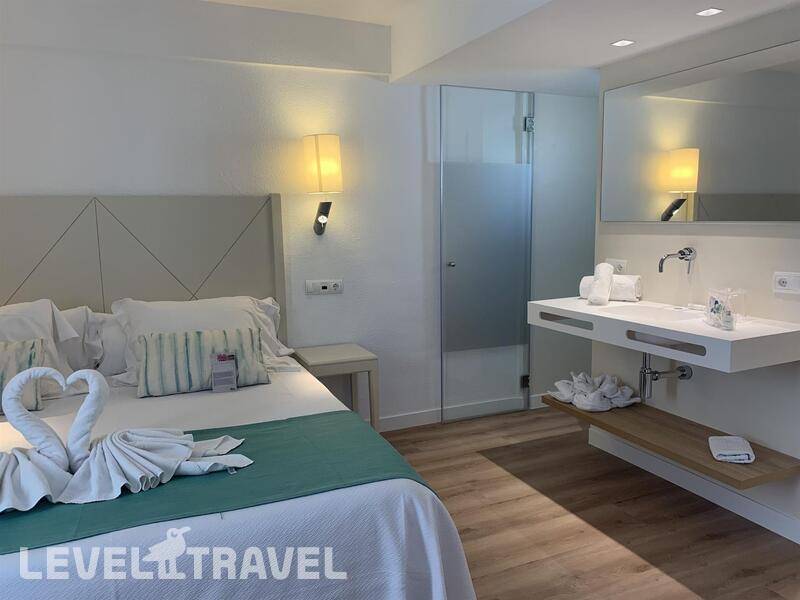 Фотография Blau Punta Reina Junior Suites Resort