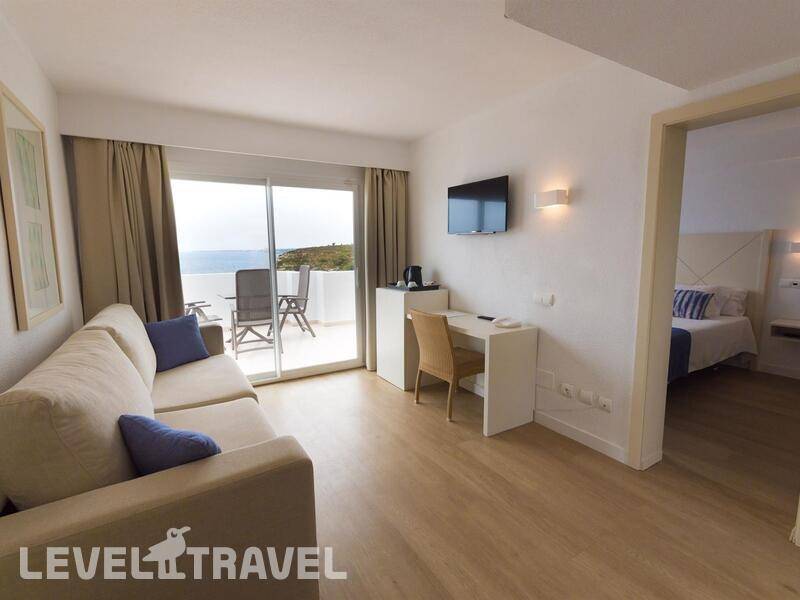Фотография Blau Punta Reina Junior Suites Resort