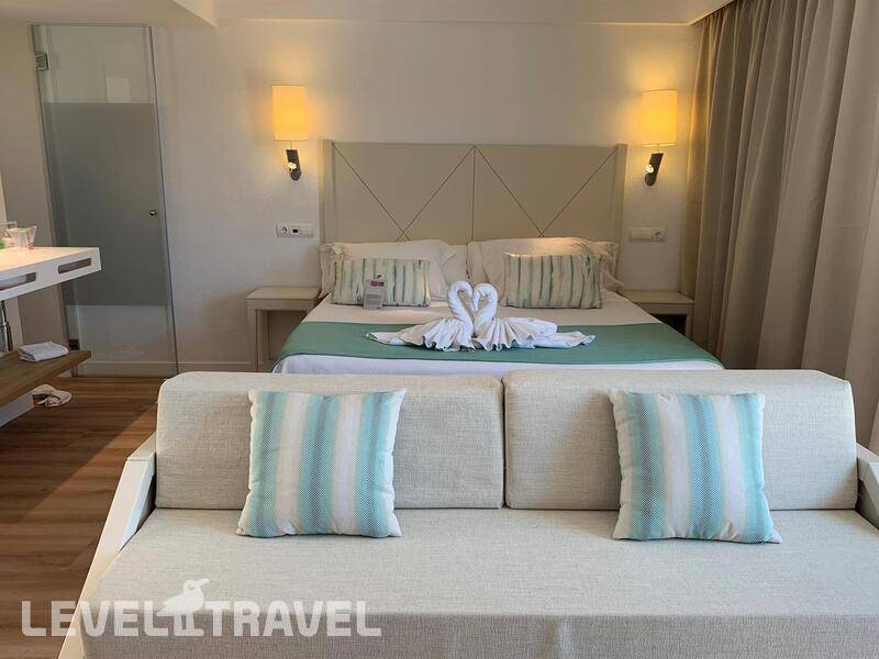 Фотография Blau Punta Reina Junior Suites Resort