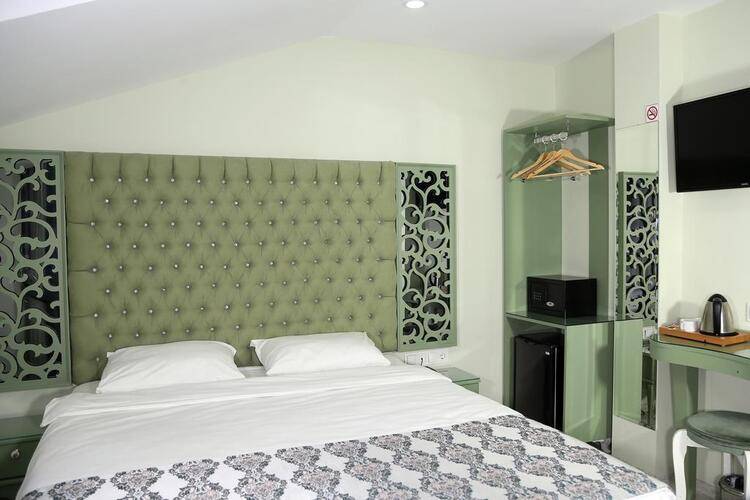 Green Garden Hotel