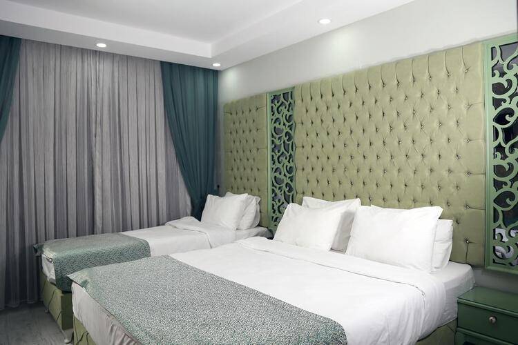 Green Garden Hotel