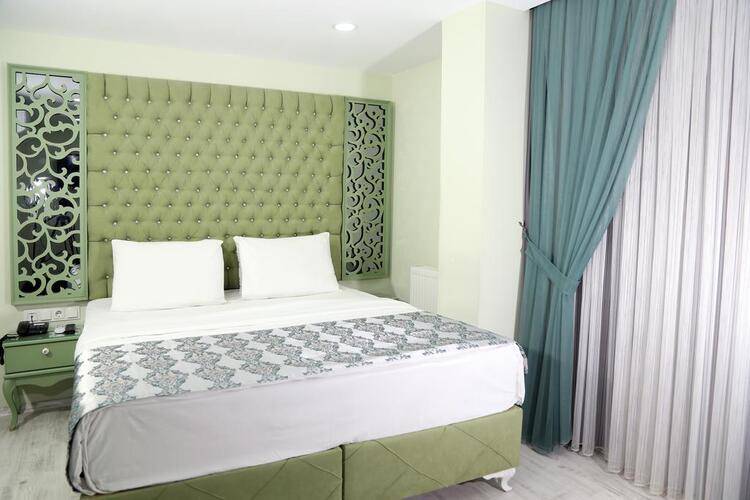 Green Garden Hotel