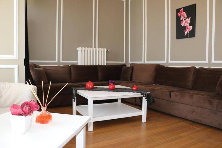 Triada Hotel