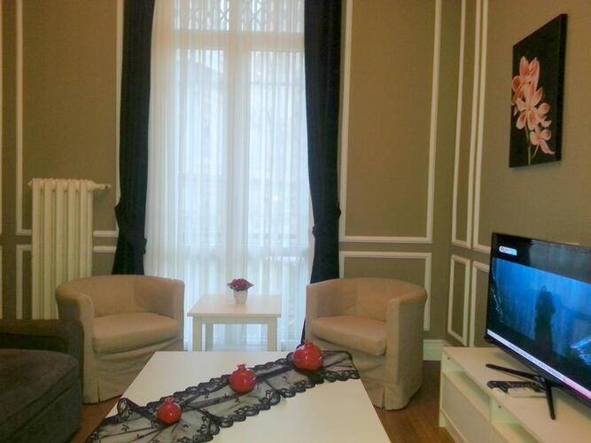 Triada Hotel