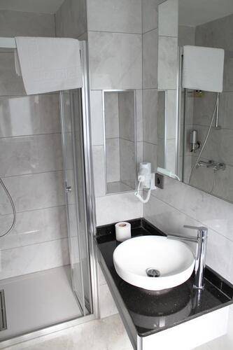 Triada Hotel