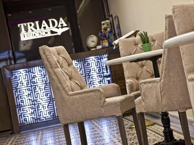 Triada Hotel