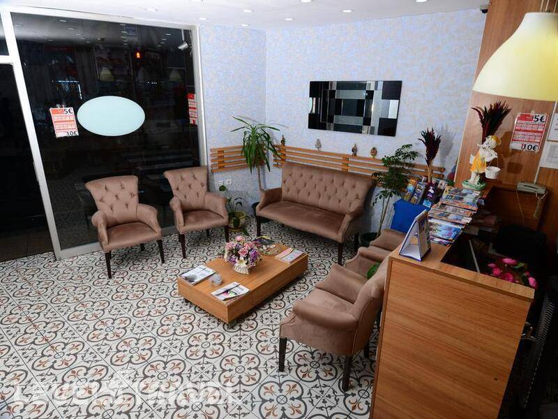 Фотография The Luxx Boutique Hotel