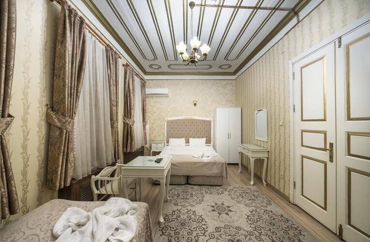 Alhambra Apart Hotel