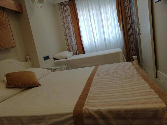 Just Inn Hotel