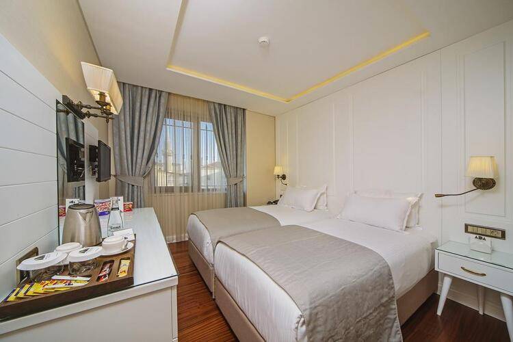 Ada Karakoy Hotel