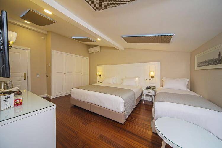 Ada Karakoy Hotel