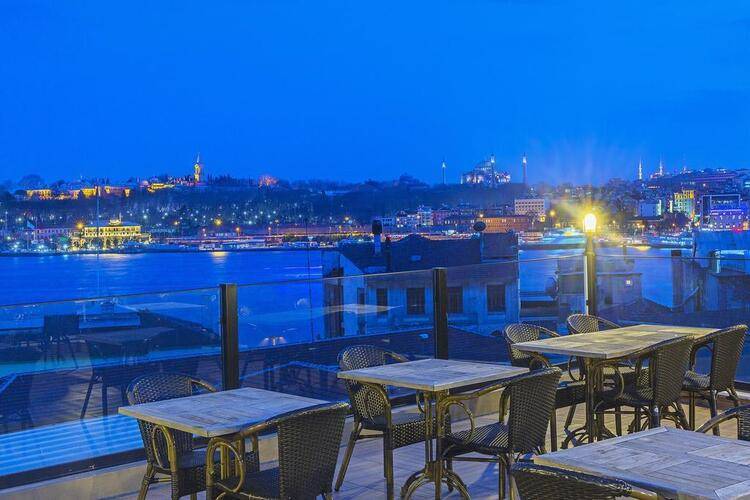 Ada Karakoy Hotel