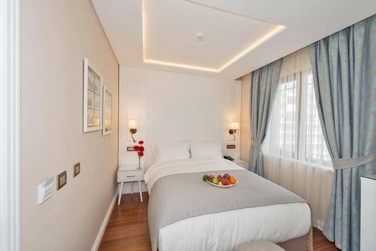 Ada Karakoy Hotel