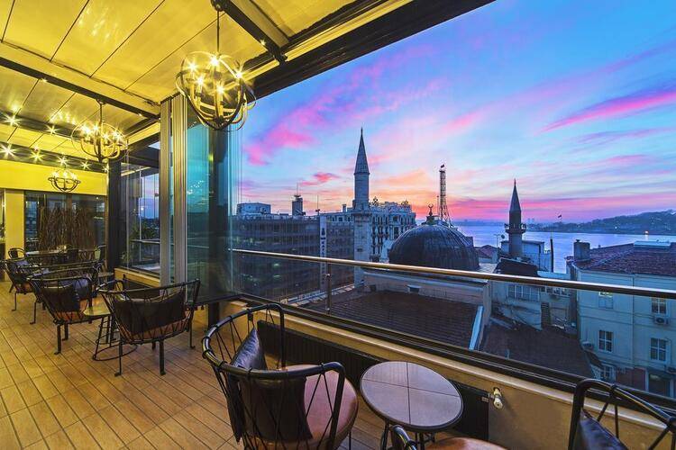 Ada Karakoy Hotel