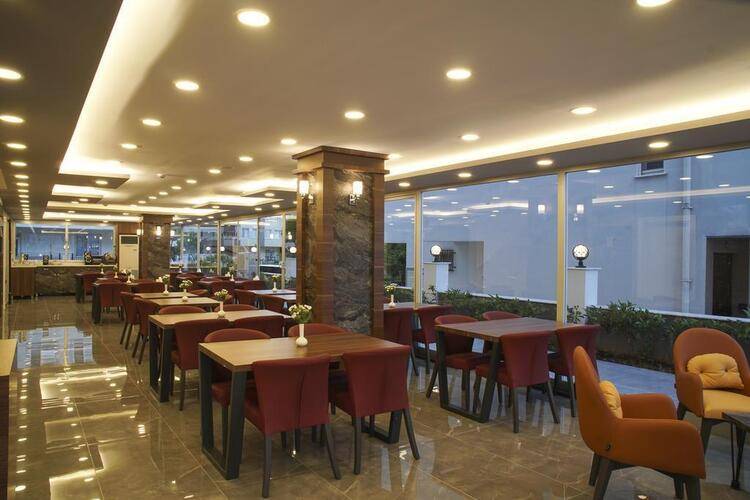 Af-Ra Hotel