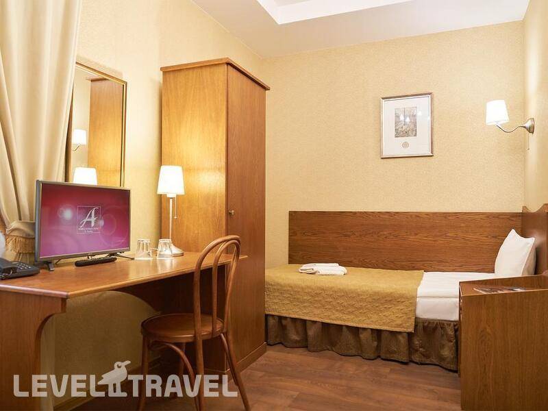 Фотография Отель Адмиралтейская